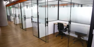 Salas privativas em coworkings: a solução ideal para quem precisa de foco e profissionalismo