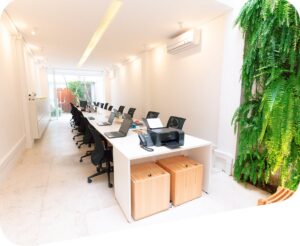 coworking, endereço fiscal, endereço comercial, aluguel convencional, empreendedorismo, flexibilidade, credibilidade empresarial, networking, salas privativas, infraestrutura corporativa.