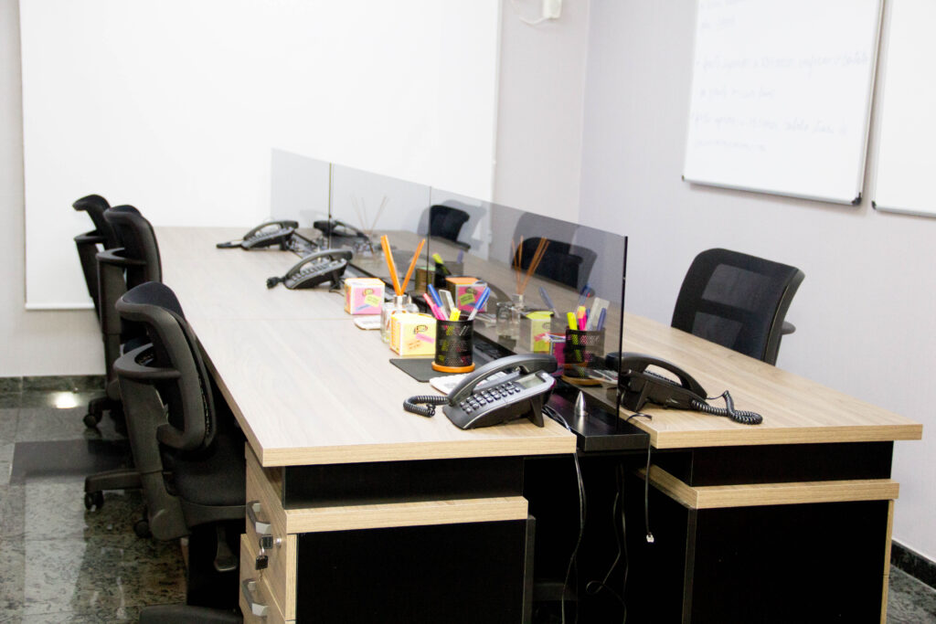 endereço comercial, coworking, endereço fiscal, empreendedorismo, salas privativas, profissionalização, imagem empresarial, credibilidade, pequeno empreendedor, crescimento de negócios.